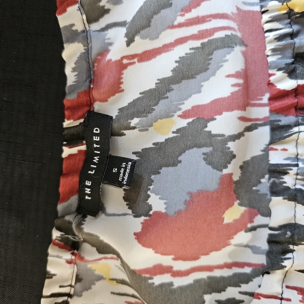 The Limited Drawstring Top - Picture 4 of 7
